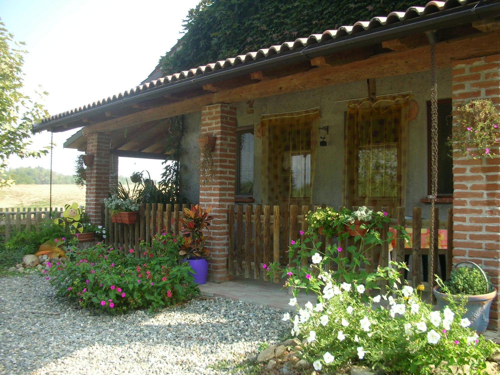 Cascina Beneficio Villa Castelnuovo Bormida Exterior photo